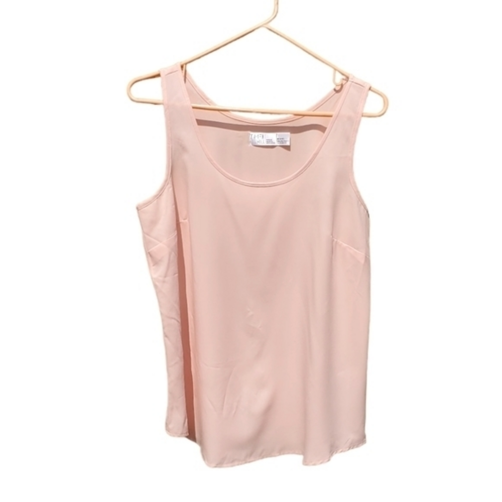 Time and Tru Silky Blush Sleeveless Tank Blouse Size Medium NWOT